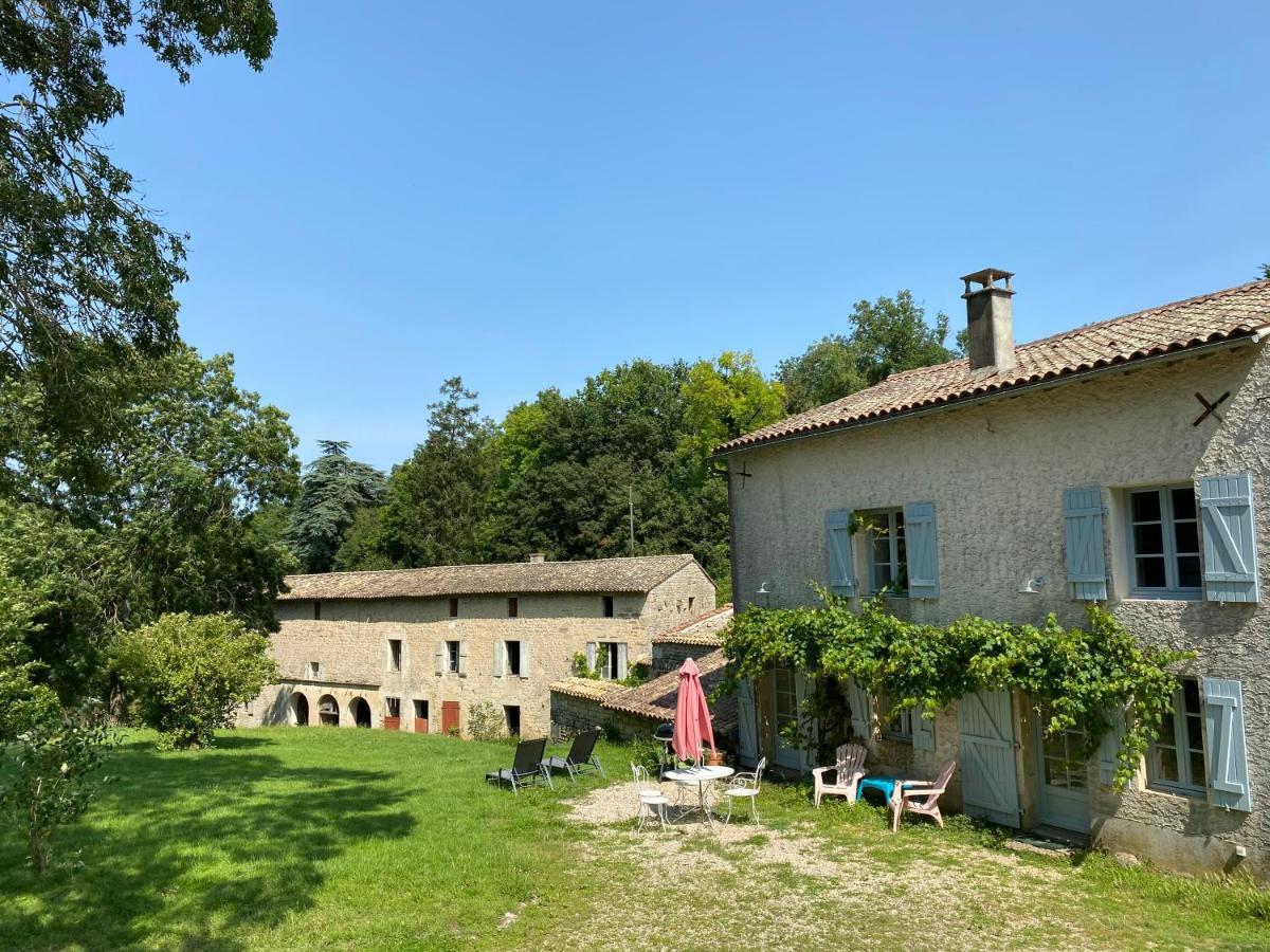 Chateau Des Loups - Les Pommiers Echire Exteriör bild